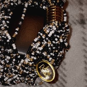 Beaded JOAN RIVERS beaded clasp vintage Bracelet  excellent condition